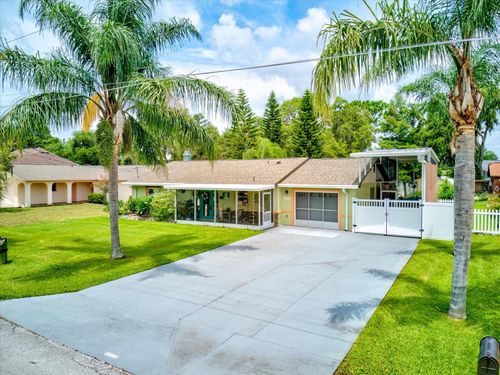 35601 Calla Ct, LEESBURG, FL, 34788-2915 | Card Image