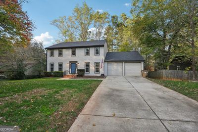 4559 Glenforest, House other with 4 bedrooms, 2 bathrooms and 2 parking in Roswell GA | Image 2