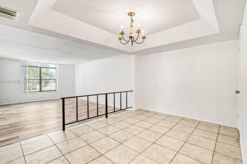 apt-2l-3760 Inverrary Dr, LAUDERHILL, FL, 33319-5157 | Card Image