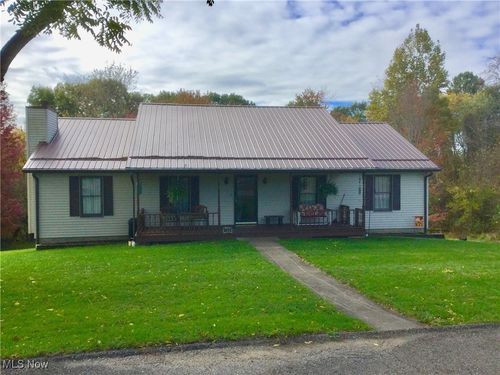 9474 Campbell St, Cambridge, OH, 43725-9118 | Card Image