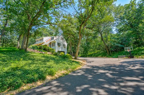 20 Spring Farm Ln, North Oaks, MN, 55127-2121 | Card Image