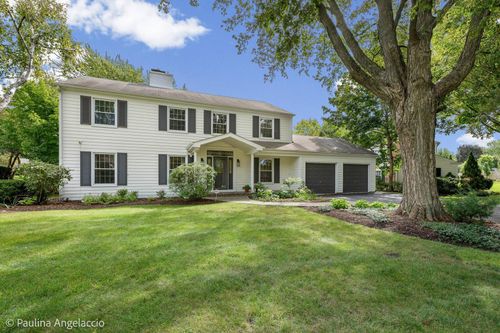 743 S Country Dr, Barrington, IL, 60010-4128 | Card Image