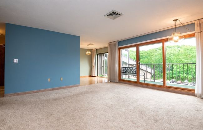 APT-20 - 3 Ledgewood Way, Condo with 2 bedrooms, 2 bathrooms and 1 parking in Peabody MA | Image 12