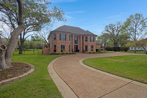 1908 Peninsula Dr, Flower Mound, TX, 75022-5475 | Card Image