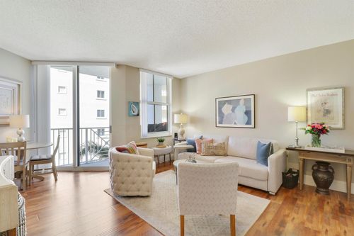 apt-801-255 Evernia St, West Palm Beach, FL, 33401-5683 | Card Image