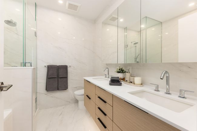 PH4101 - 4711 Hazel St, Condo with 2 bedrooms, 3 bathrooms and 2 parking in Burnaby BC | Image 17
