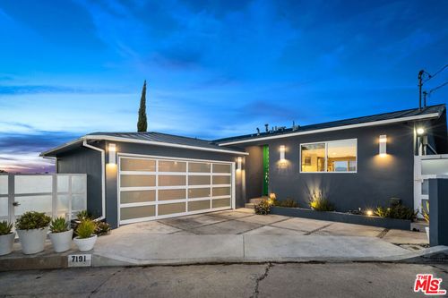 7191 Pacific View Dr, Los Angeles, CA, 90068-1831 | Card Image
