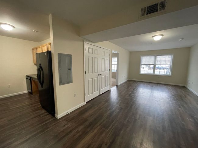 APT-105 - 10 Sentinel Ct, Condo with 2 bedrooms, 2 bathrooms and null parking in Manchester NH | Image 11