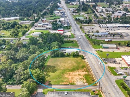 632 N Expressway, Griffin, GA, 30223-2051 | Card Image