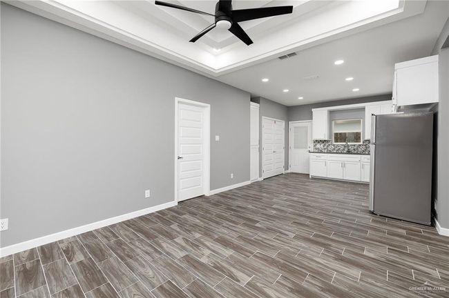 428 E Acacia St, Home with 0 bedrooms, 0 bathrooms and 8 parking in Alamo TX | Image 5