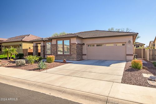 17539 W Silver Fox Way, Goodyear, AZ, 85338 | Card Image