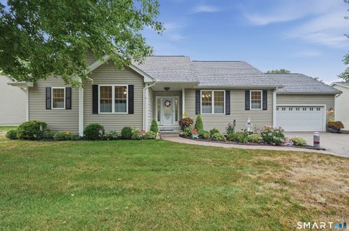 37-37 Quail Holw, Enfield, CT, 06082-3134 | Card Image