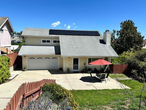 2275 Peppermint Ln, Lemon Grove, CA, 91945 | Card Image