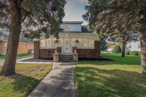 1108 Hawthorne Ave, Janesville, WI, 53545-1812 | Card Image
