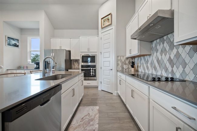 127 Buteo St, House other with 4 bedrooms, 3 bathrooms and 2 parking in Cedar Creek TX | Image 25