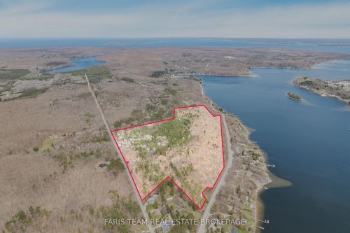 364 Champlain Rd, Penetanguishene, ON, L9M1S4 | Card Image