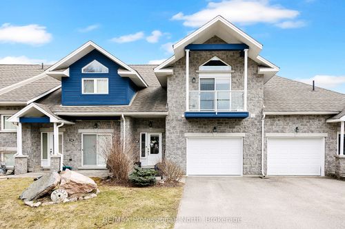 13-68 Webb Cir, Haliburton, ON, K0M1S0 | Card Image