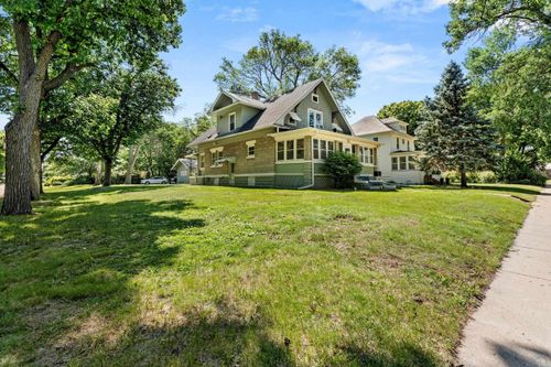 25 Willow, Vermillion, SD, 57069-2116 | Card Image