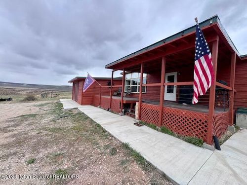 140 Jones Dr, La Barge, WY, 83123-5089 | Card Image