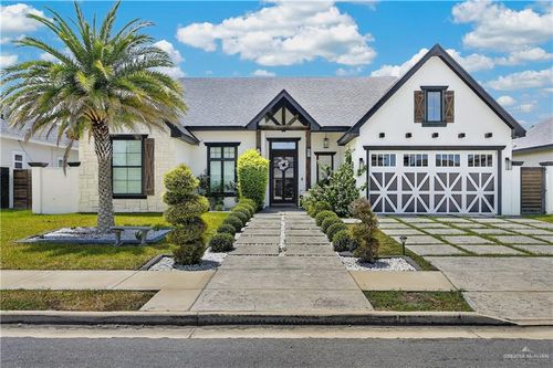 3805 Wisteria Ave, McAllen, TX, 78504-6563 | Card Image
