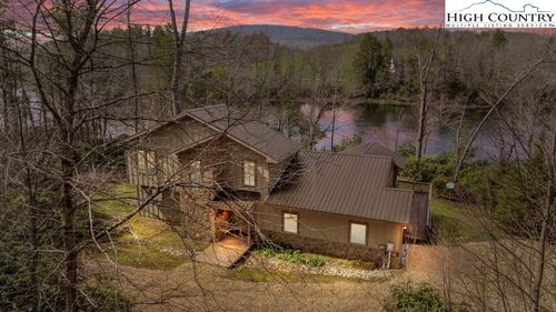 342 Ripshin Lake Rd, Roan Mountain, TN, 37687-3723 | Card Image