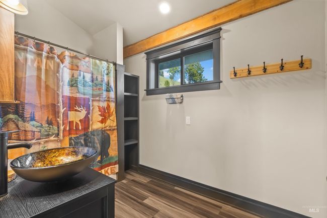 520 Valley View Dr, House other with 5 bedrooms, 4 bathrooms and null parking in Lenore ID | Image 21