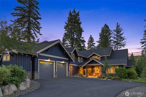 681 Maple Leaf Loop, Cle Elum, WA, 98922-3119 | Card Image