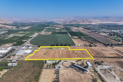 0 W Naranjo Blvd, Woodlake, CA, 93286 | Card Image