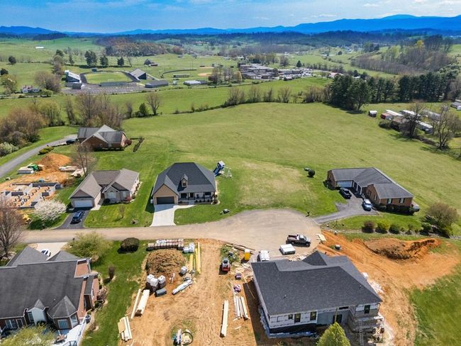 12119 Lasalle Ct, House other with 5 bedrooms, 4 bathrooms and 2 parking in Glade Spring VA | Image 67