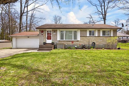 15 Smallman Drive, Wasaga Beach, ON, L9Z1L1 | Card Image