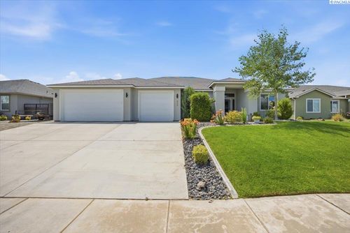 6749 Argos St, West Richland, WA, 99353-5514 | Card Image