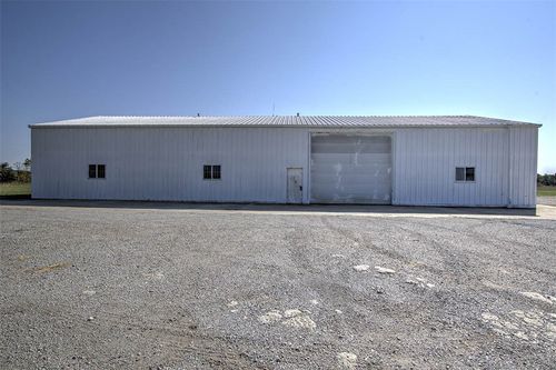 8269 Dunbar Rd, Argenta, IL, 62501-8117 | Card Image