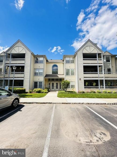 11-204 Salem Ct, Princeton, NJ, 08540-7042 | Card Image