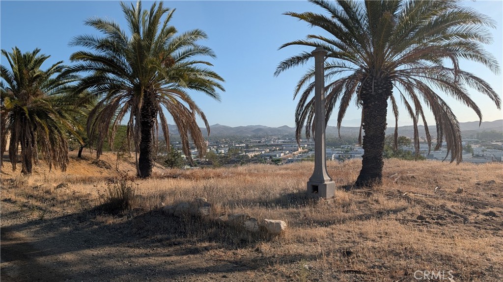 Land in Lake Elsinore 5