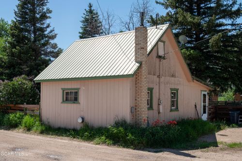 613 Hemlock St, Hot Sulphur Springs, CO, 80451-5038 | Card Image