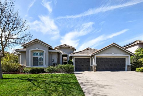 18022 Mallard St, Woodland, CA, 95695-6036 | Card Image