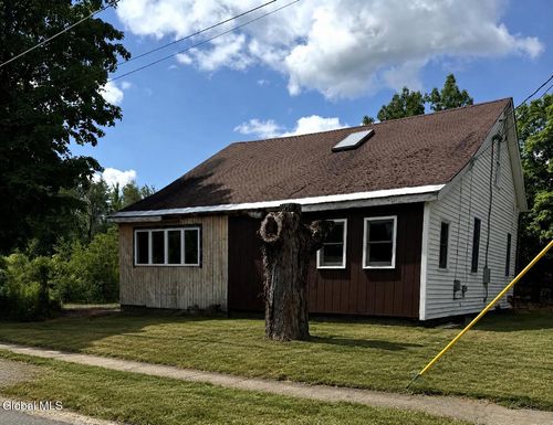 12 Woodrow Ave, Tupper Lake, NY, 12986-1037 | Card Image