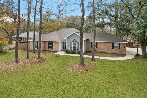 64377 Sticker Rd, Pearl River, LA, 70452-5219 | Card Image