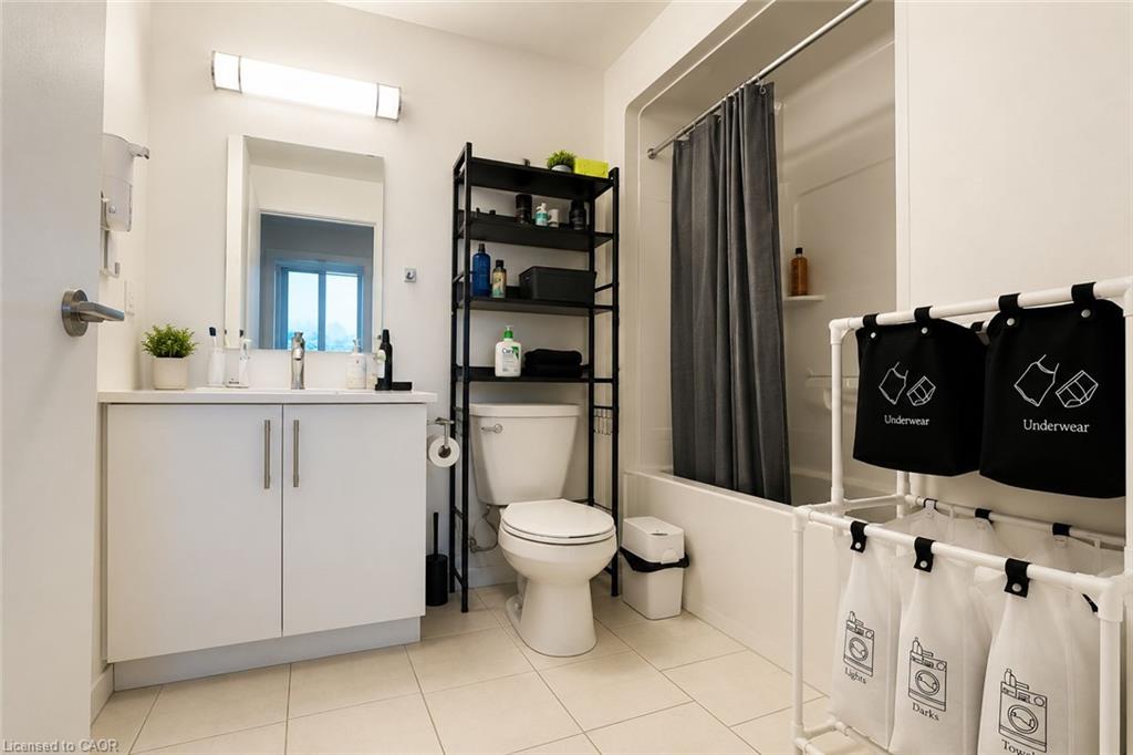 Residential Lease in Waterloo 4