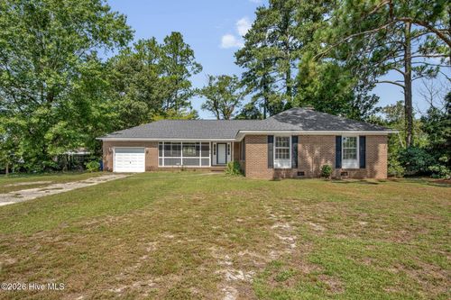 419 Dunmore Rd, Fayetteville, NC, 28303-2613 | Card Image