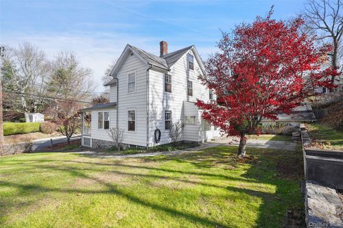 79 Babbitt Rd, Bedford Hills, NY, 10507-1825 | Card Image