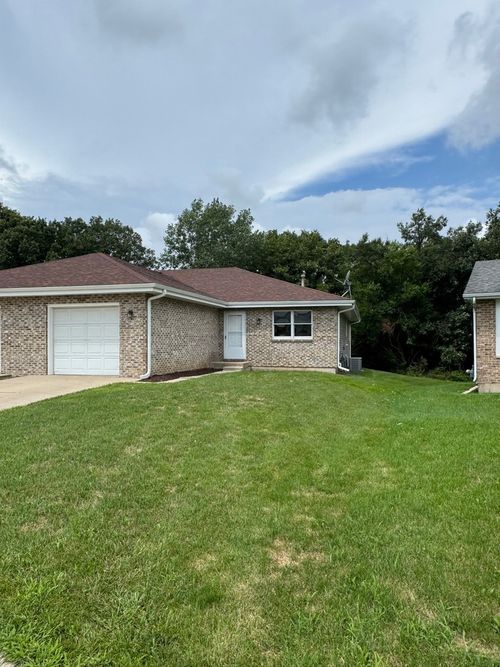 2532 Red Oak Trl, Crest Hill, IL, 60403-3197 | Card Image