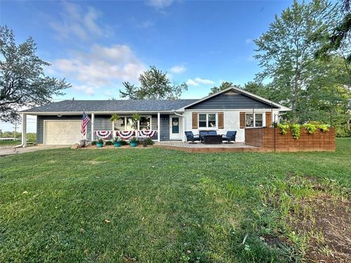 1100 S High St, Grant City, MO, 64456-8109 | Card Image