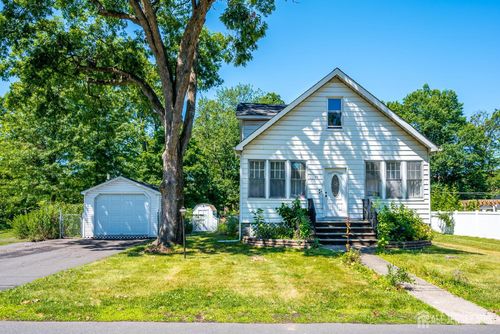 10 Jeff St, Edison, NJ, 08837-3029 | Card Image
