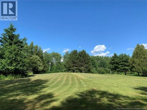 288 Rue Principale, Memramcook, NB, E4K1B1 | Card Image