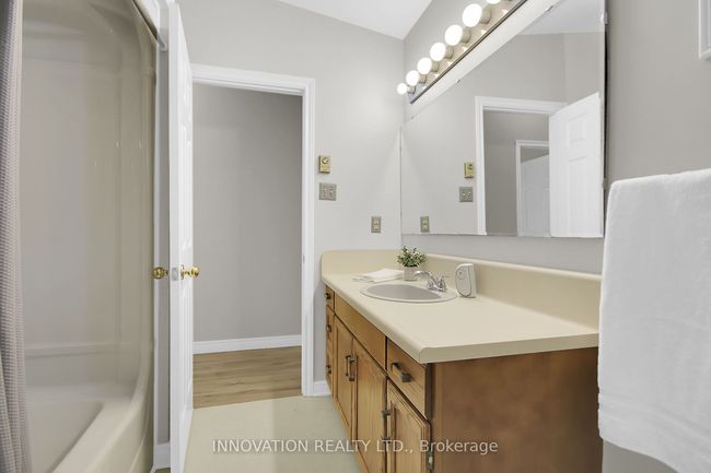 181 Baillie Ave, House other with 3 bedrooms, 3 bathrooms and 8 parking in Woodlawn ON | Image 34