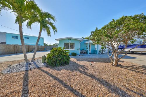 508 129th Ave E, MADEIRA BEACH, FL, 33708-2762 | Card Image