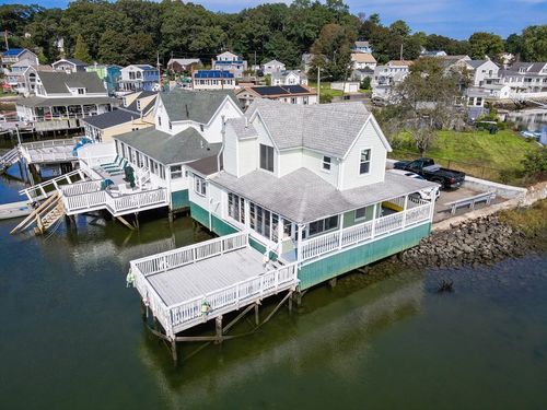 9 Parkview Ave, Beverly, MA, 01915-4051 | Card Image