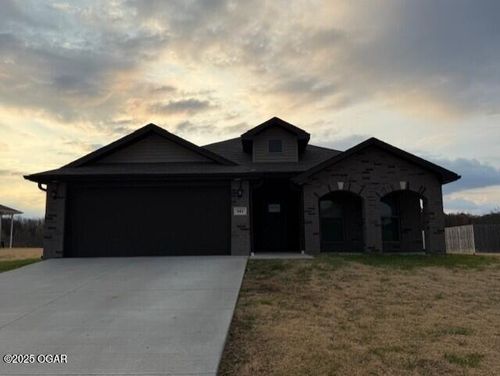 804 Delaney Dr, Carl Junction, MO, 64834-5500 | Card Image