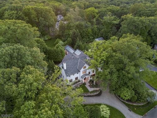 60 Fernwood Rd, Summit, NJ, 07901-2954 | Card Image